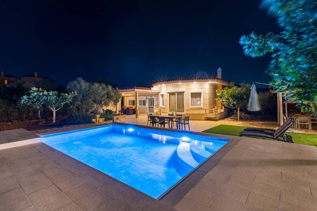 Foto 6 von 45: Ferienhaus „Luxury Country House“ mit Bergblick, WLAN und Klimaanlage