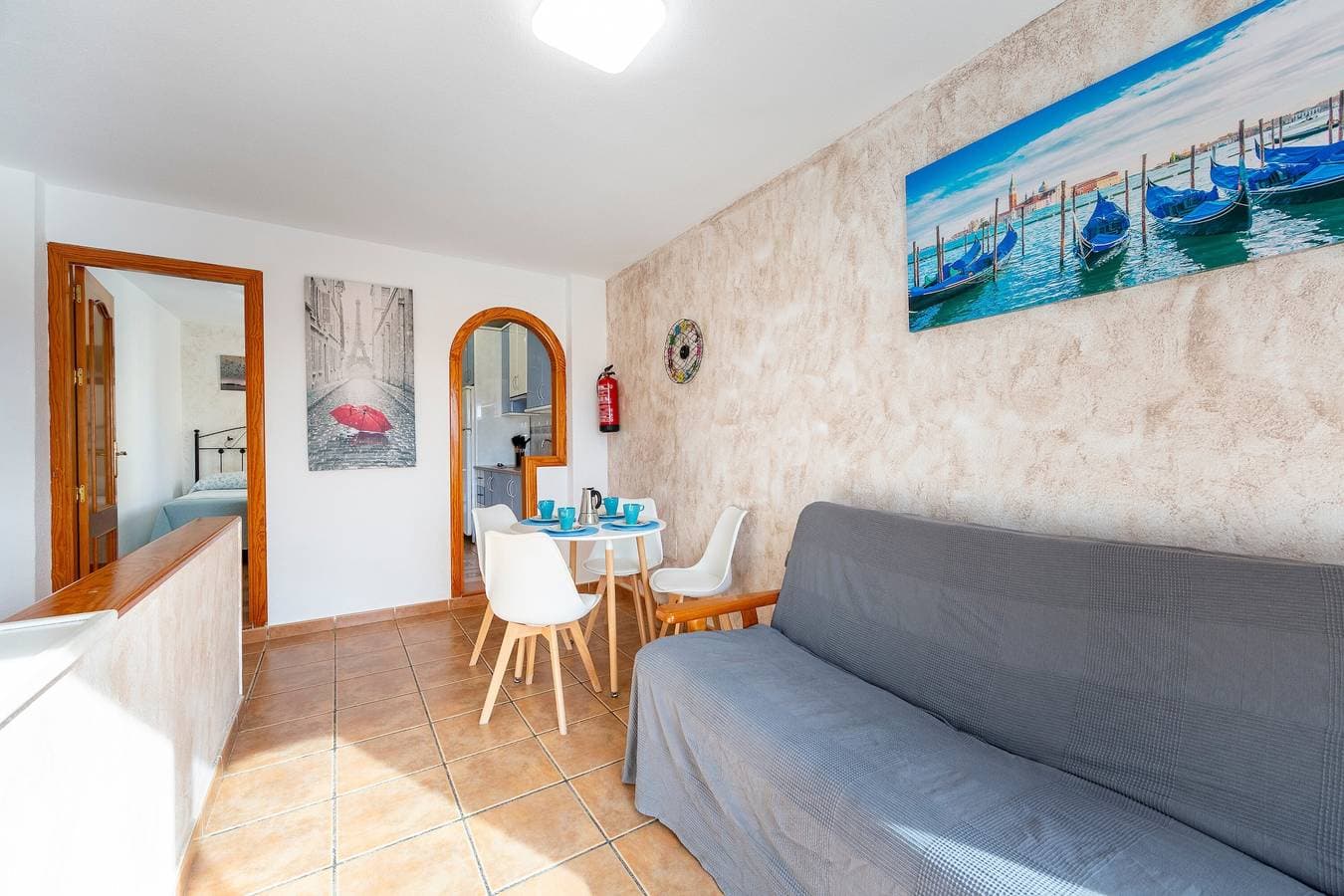 Foto 3 von 25: Ferienwohnung 'Maracas 2' mit Bergblick, privater Terrasse und Klimaanlage