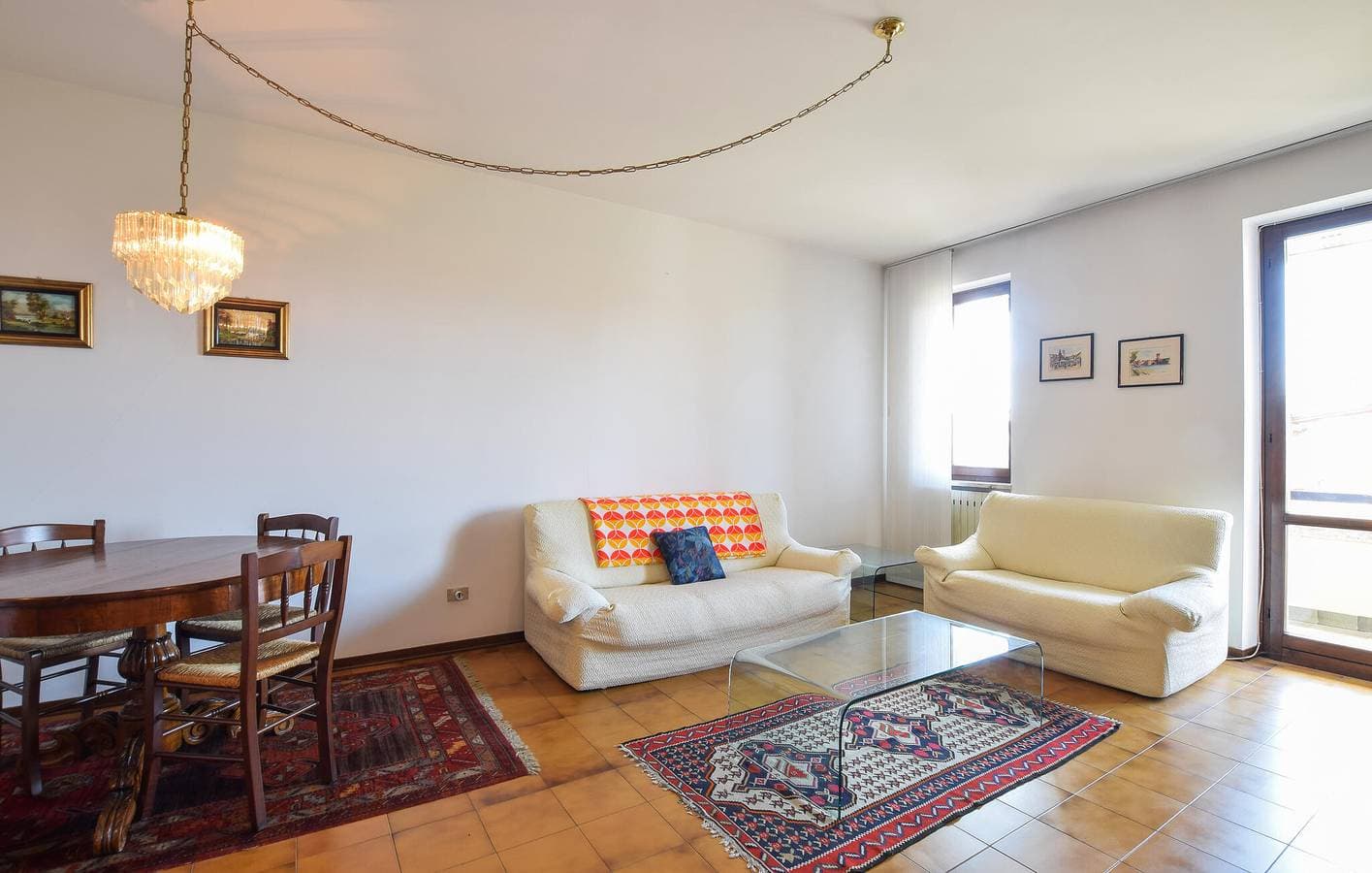 Foto 10 von 16: Gemütliche Wohnung in der Nähe des Gardasees mit WiFi, A/C & Parkplatz