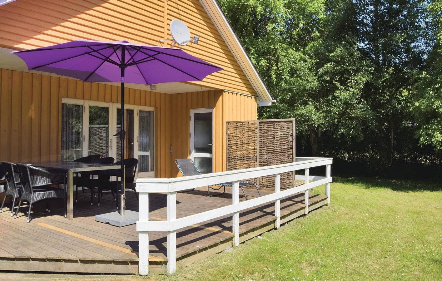 Foto 7 von 24: Ferienhaus für 6 Personen mit Terrasse