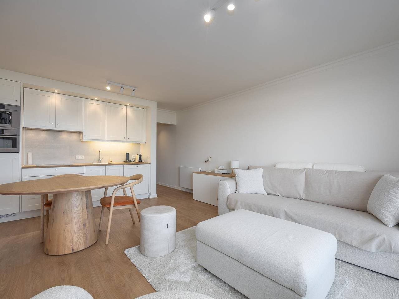 Foto 10 von 22: Luxuriöse Erdgeschosswohnung mit Meerblick