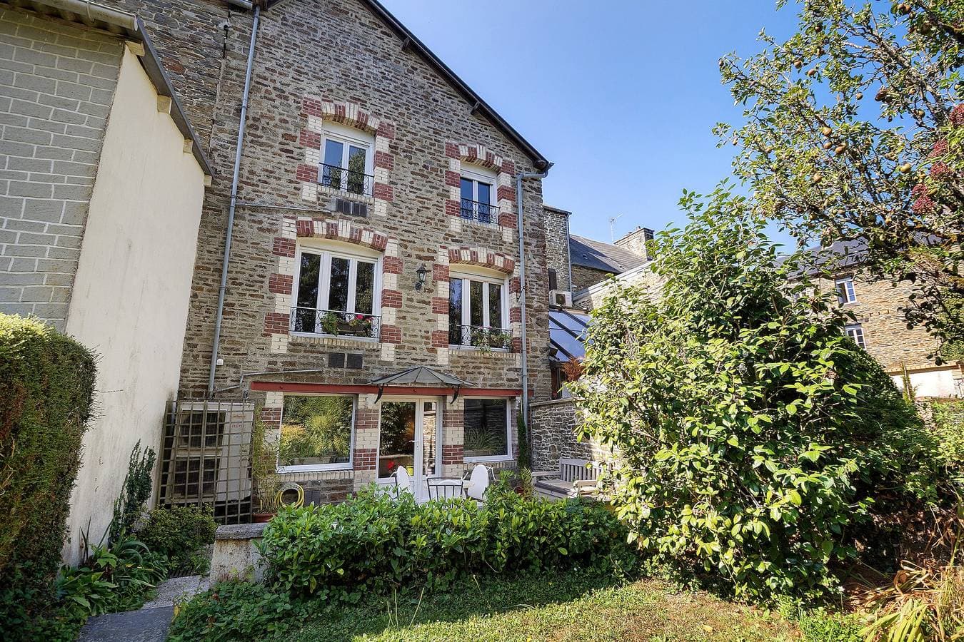 Foto 2 von 36: Bed and Breakfast 'La Prairie De Vassy 14 - Chausey' mit Gemeinschaftsterrasse, WLAN & Klimaanlage