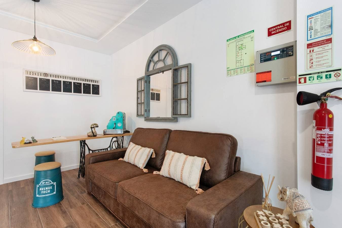 Foto 13 von 38: Zimmer 'Quinta Dos Raposos - Suite Água' mit Gemeinschaftspool, Terrasse und WLAN