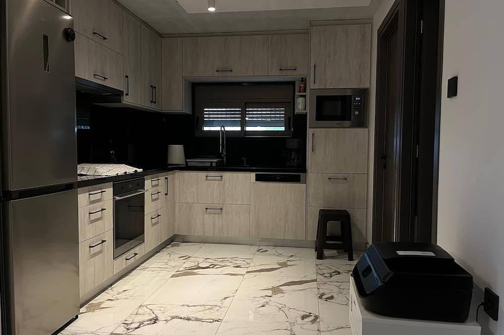 Sea View Apartment Patras 1