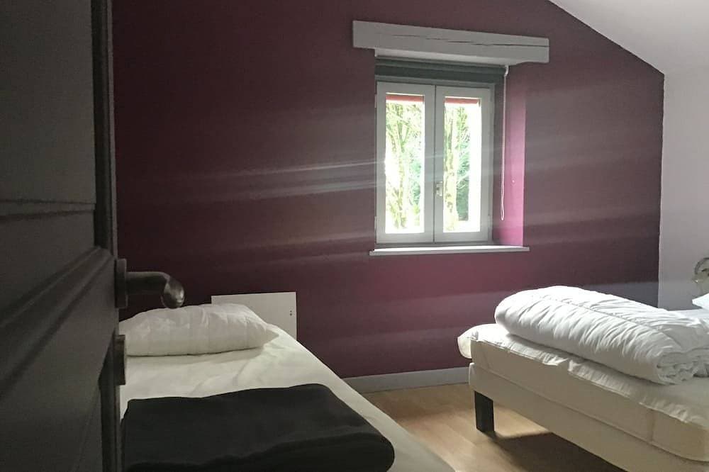 Foto 2 von 30: Magnificent Breton house for 15 p located in south brittany with private pool