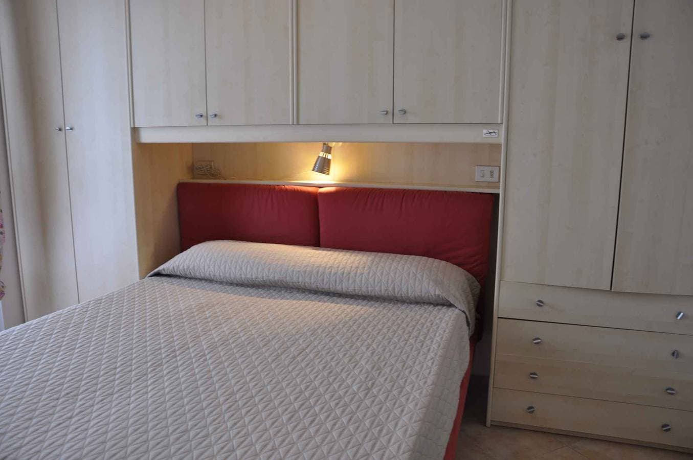 Foto 3 von 26: Ferienwohnung mit Außenpool