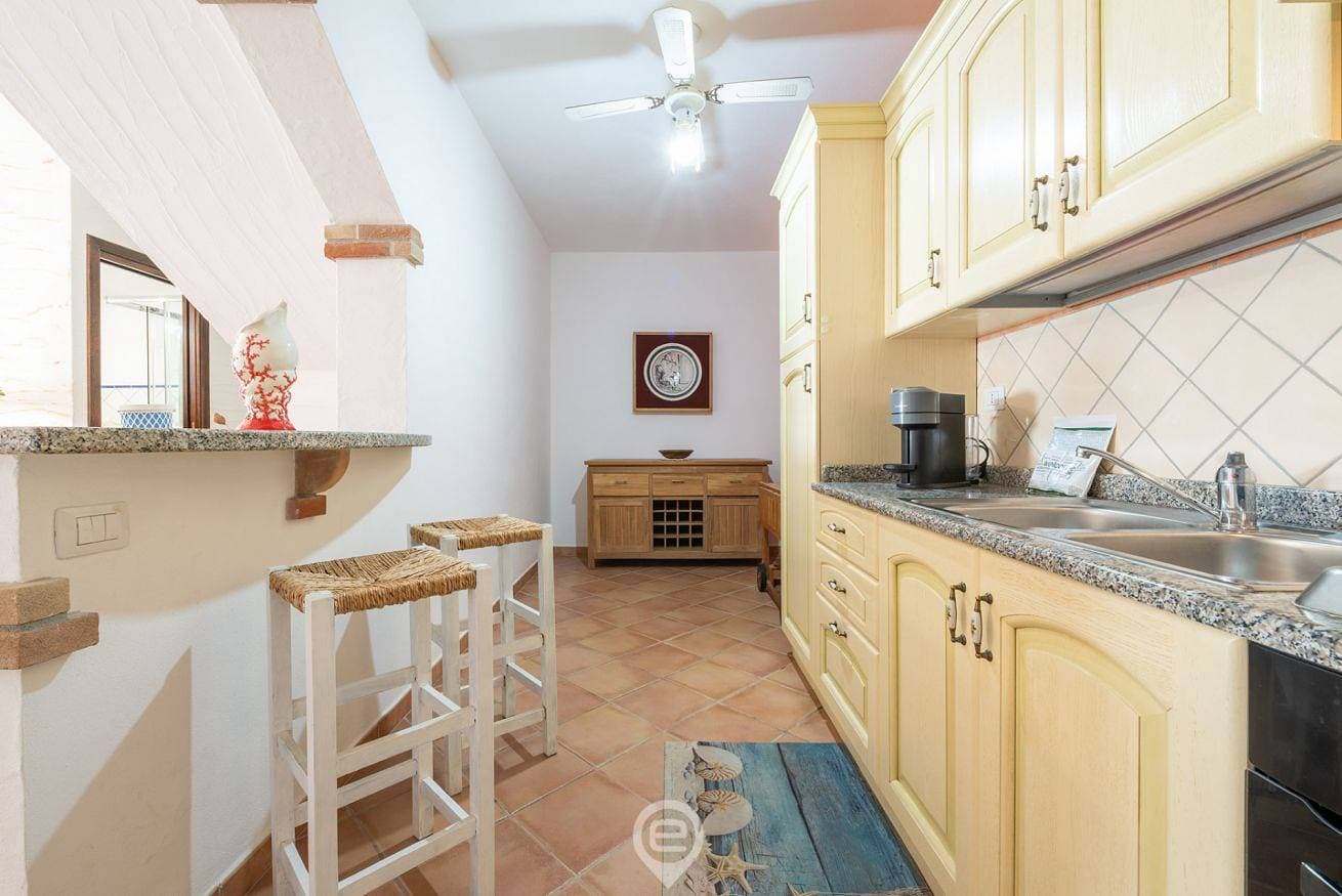 Foto 9 von 34: Ferienwohnung für 4 Personen mit Balkon/Terrasse