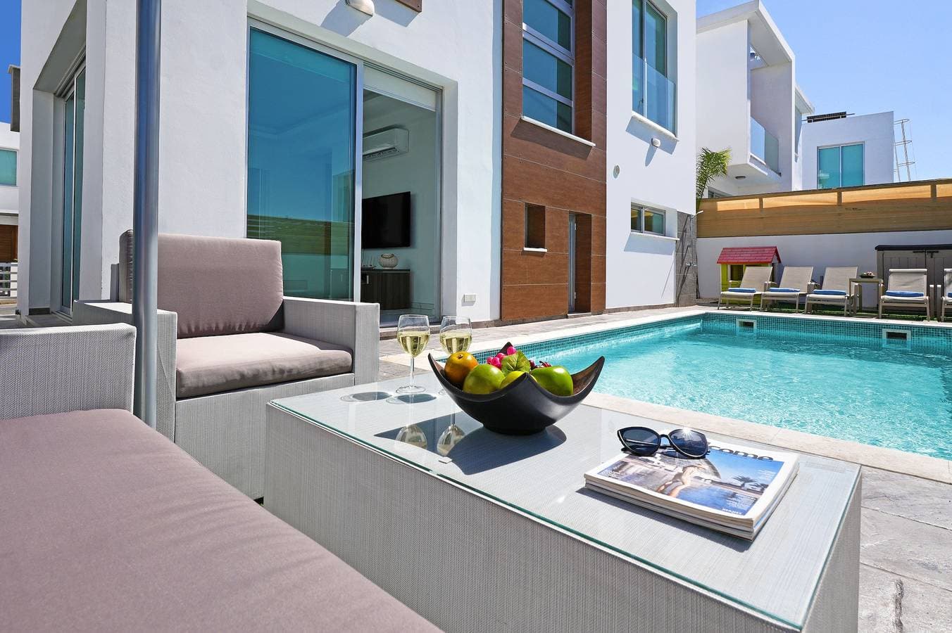Foto 10 von 40: Villa für 6 Personen mit Garten