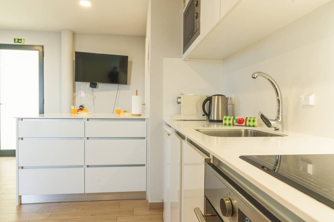 Foto 5 von 40: My School 1