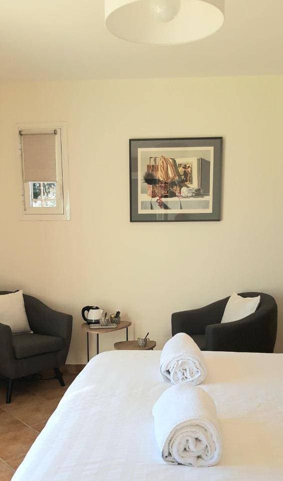Foto 8 von 10: Queen Room with Pool View