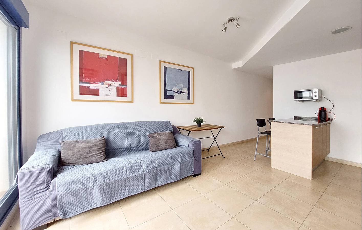Foto 3 von 15: Strandblick Apartment mit AC, Waschmaschine, Parkplatz - Playa Masbó 900m