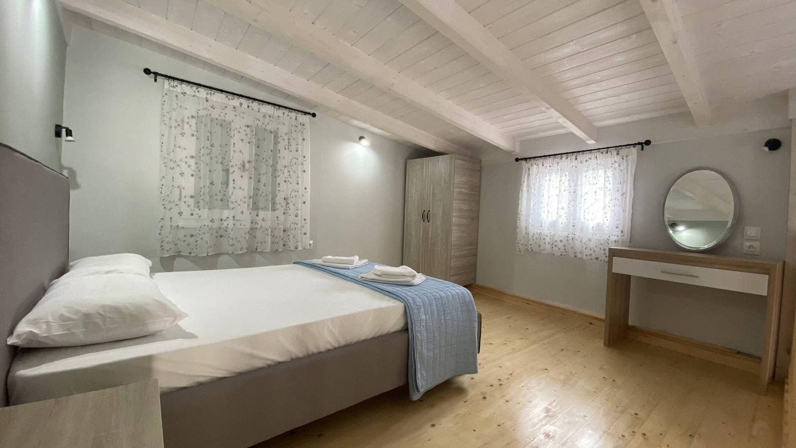Foto 10 von 15: Ferienwohnung für 4 Personen mit Meerblick