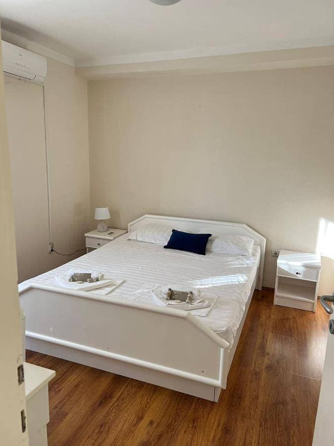 Foto 4 von 5: Deluxe Triple Room with Sea View