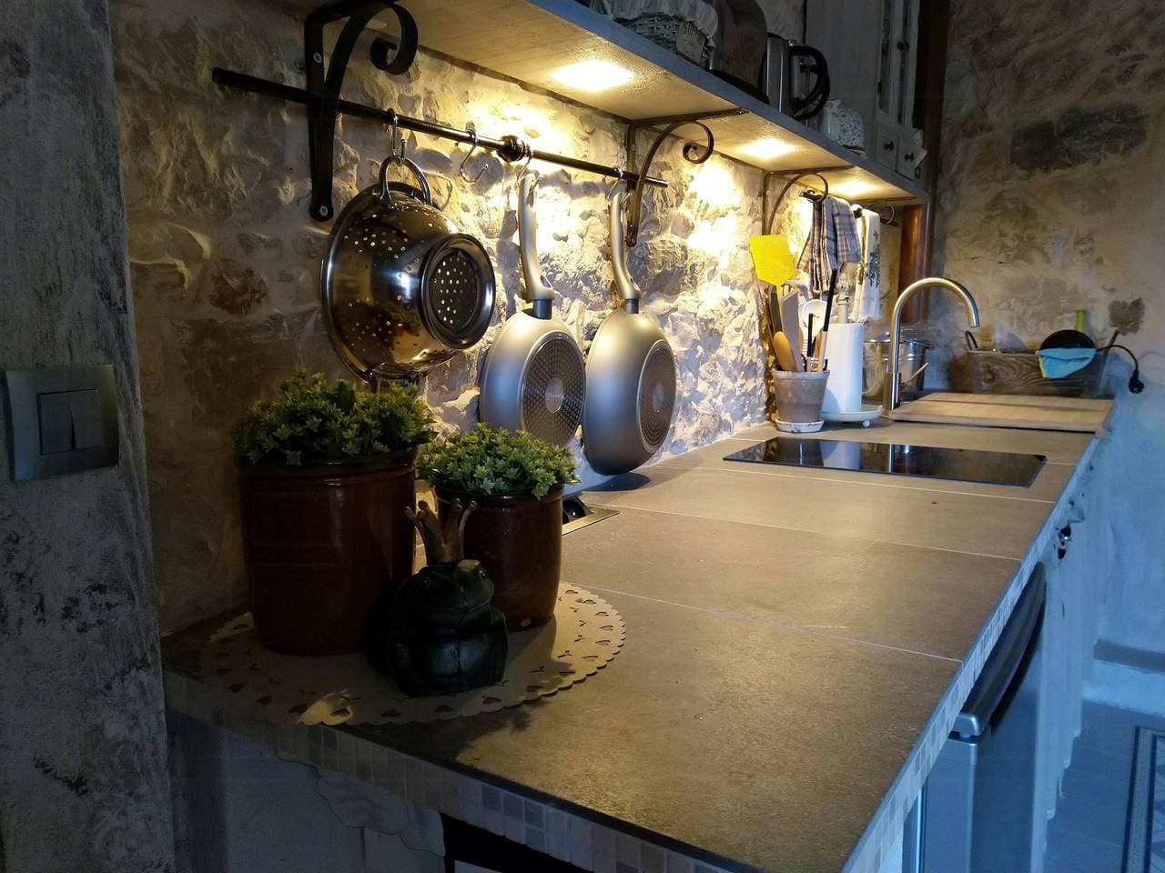 Foto 5 von 23: Romantische Wohnung in historischem Haus in der Provence