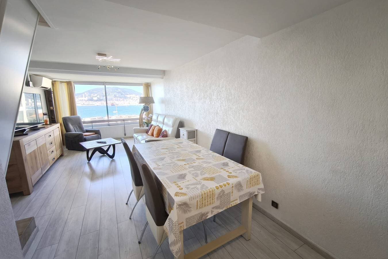 Foto 3 von 11: Ferienwohnung für 4 Personen