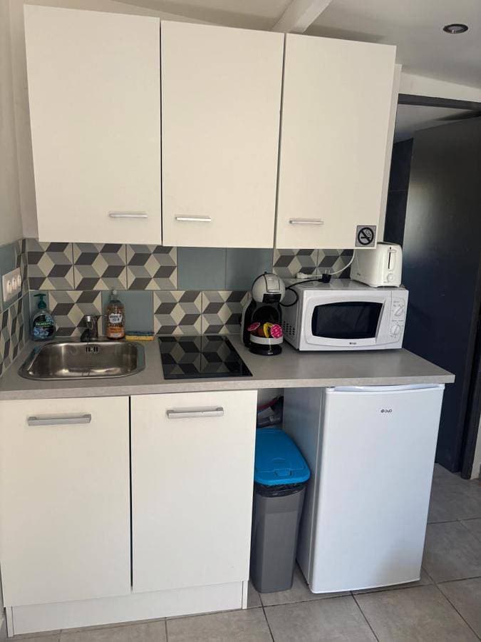 Foto 4 von 7: One-Bedroom Apartment