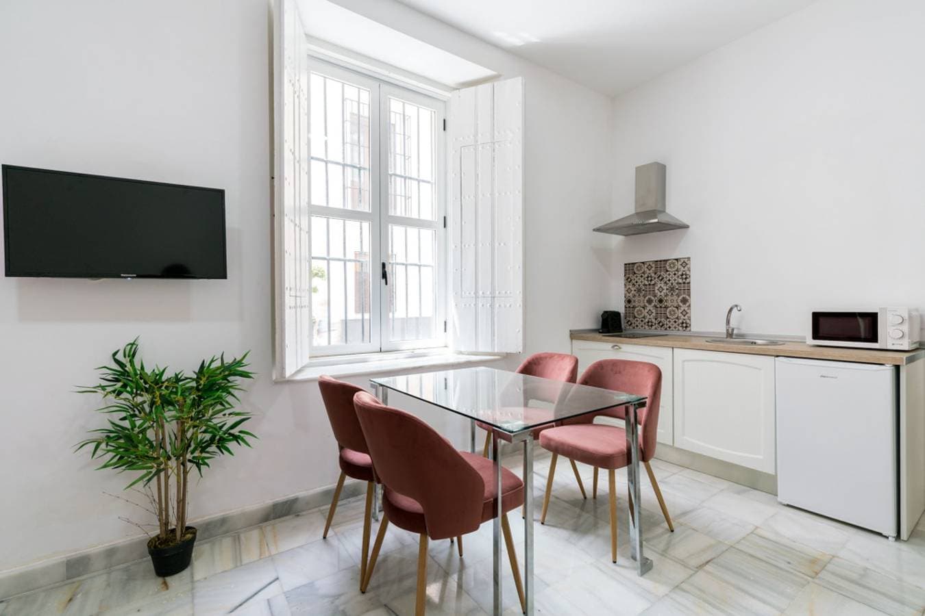 Foto 6 von 26: Ferienwohnung für 2 Personen mit Terrasse
