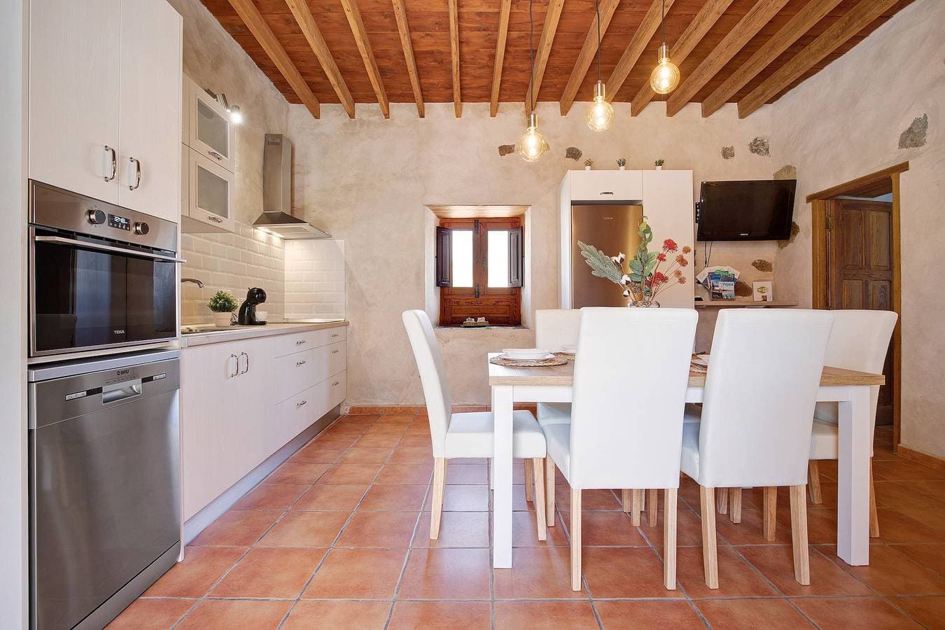 Foto 8 von 27: "Casa Rural Andresito" mit Bergblick, Pool, WLAN und Terrasse