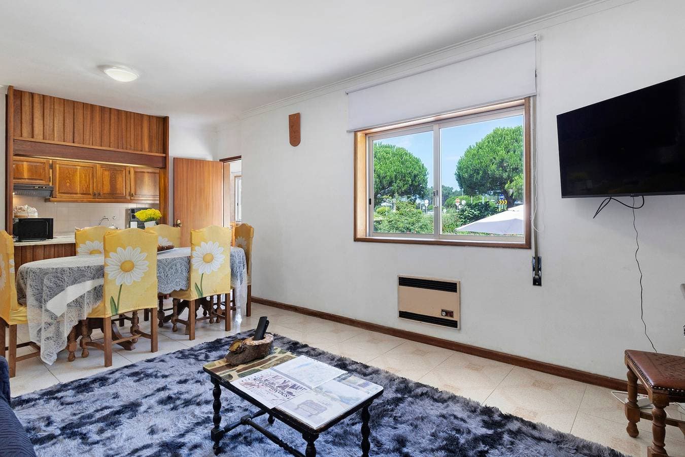 Foto 6 von 42: Apartment 'Cantinho da Mariana' mit privater Terrasse, Gemeinschaftsgarten und WLAN