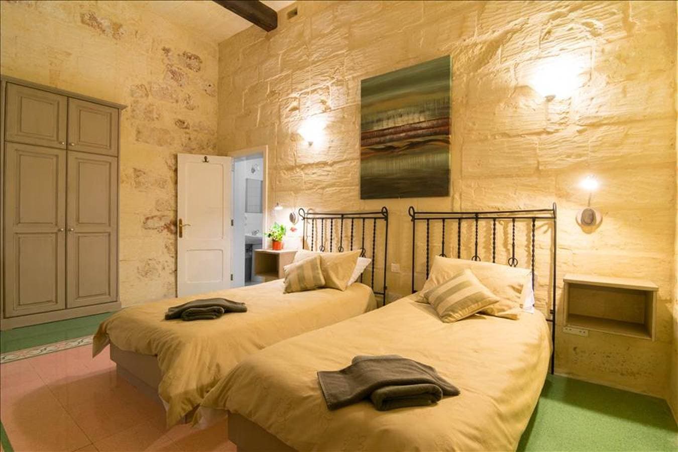 Foto 9 von 23: Quaint Gozo Villa | Villa Xaghra | 2 Bedrooms | Timeless Interior & Private Pool