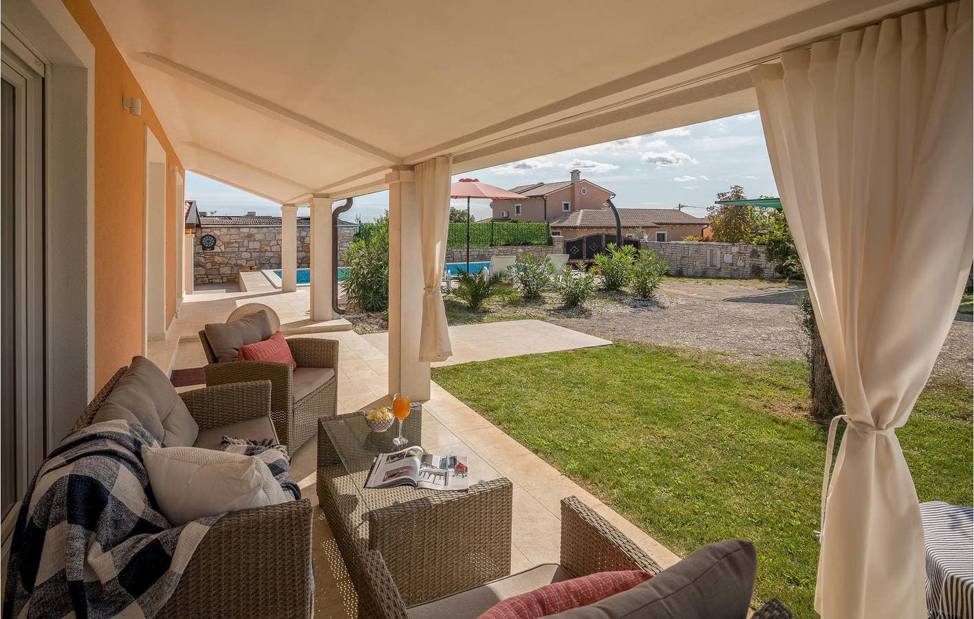 Foto 5 von 24: Gemütliche 1-Zimmer-Wohnung mit Pool und Terrasse, 400 m vom Restaurant Vorichi entfernt