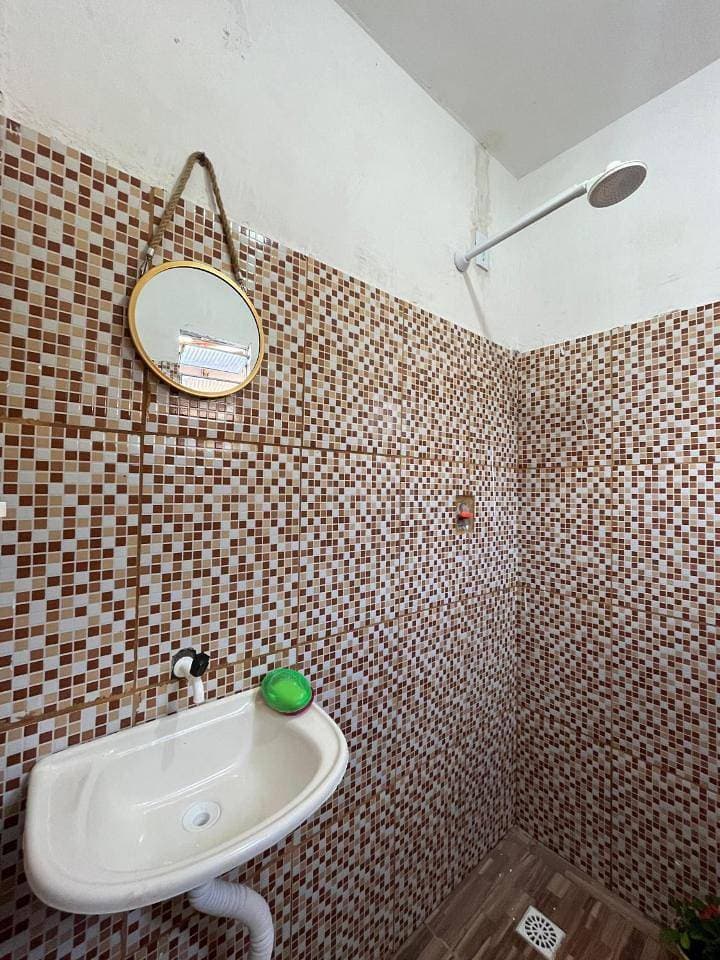 Foto 6 von 7: Double Room with Private Bathroom