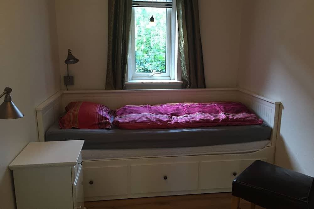 Foto 4 von 30: Ferienhaus direkt am See Tiken bei Tingsryd mit Boot und Sauna in Småland