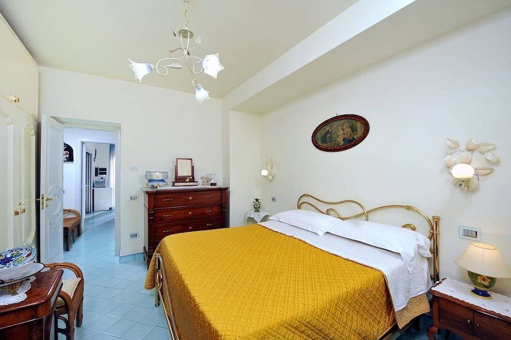 Foto 3 von 30: Apartment Ground, Küste von Sorrento, mit kostenlosem Pool, Parkplatz, Garten, WiFi