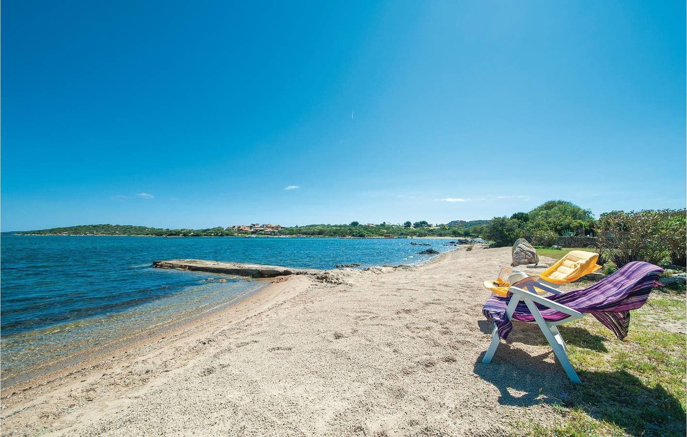 Foto 4 von 23: Beachside Erdgeschoss Apartment mit AC & Parkplatz