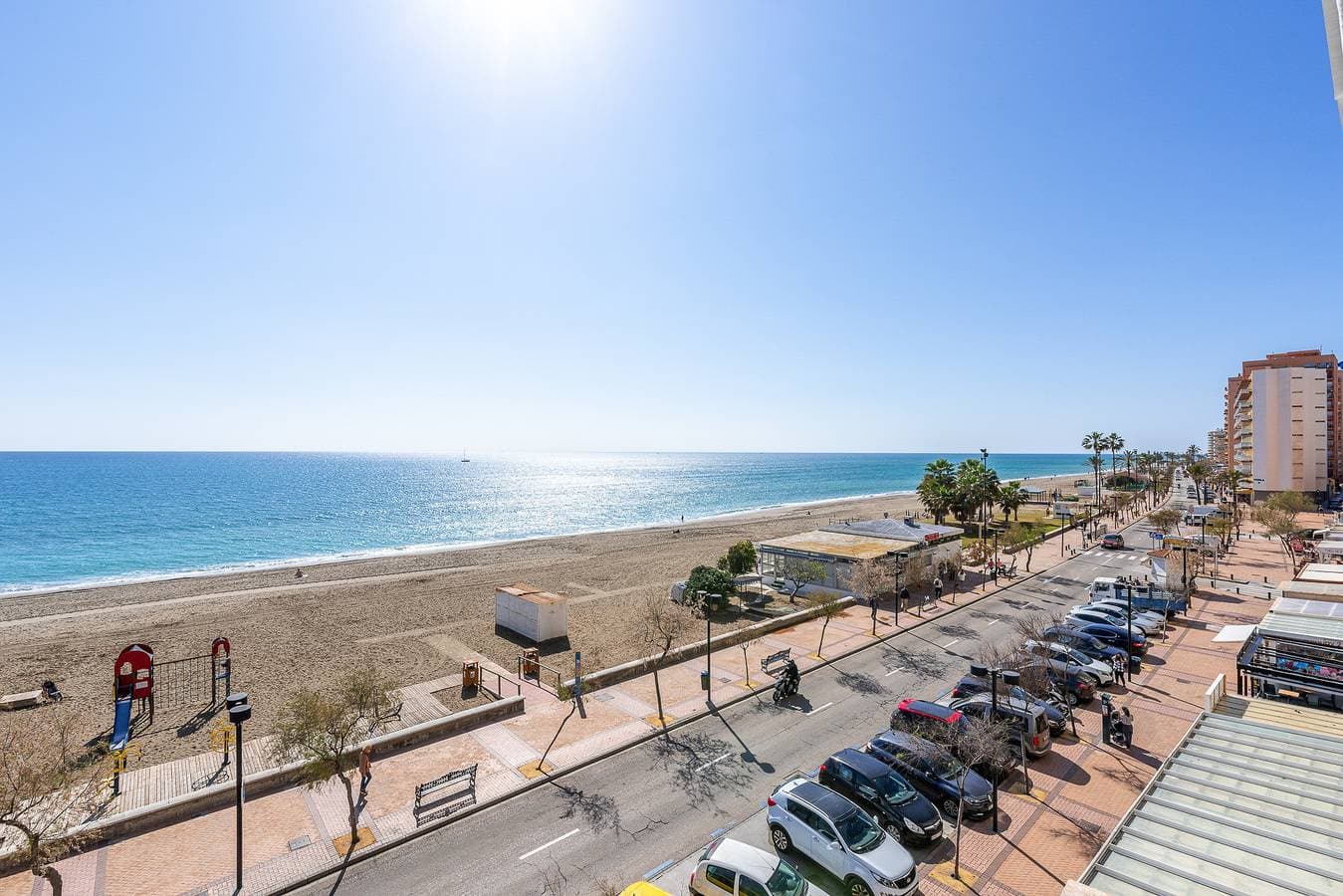 Foto 3 von 30: Maritimo Fuengirola - Beach apartment first line