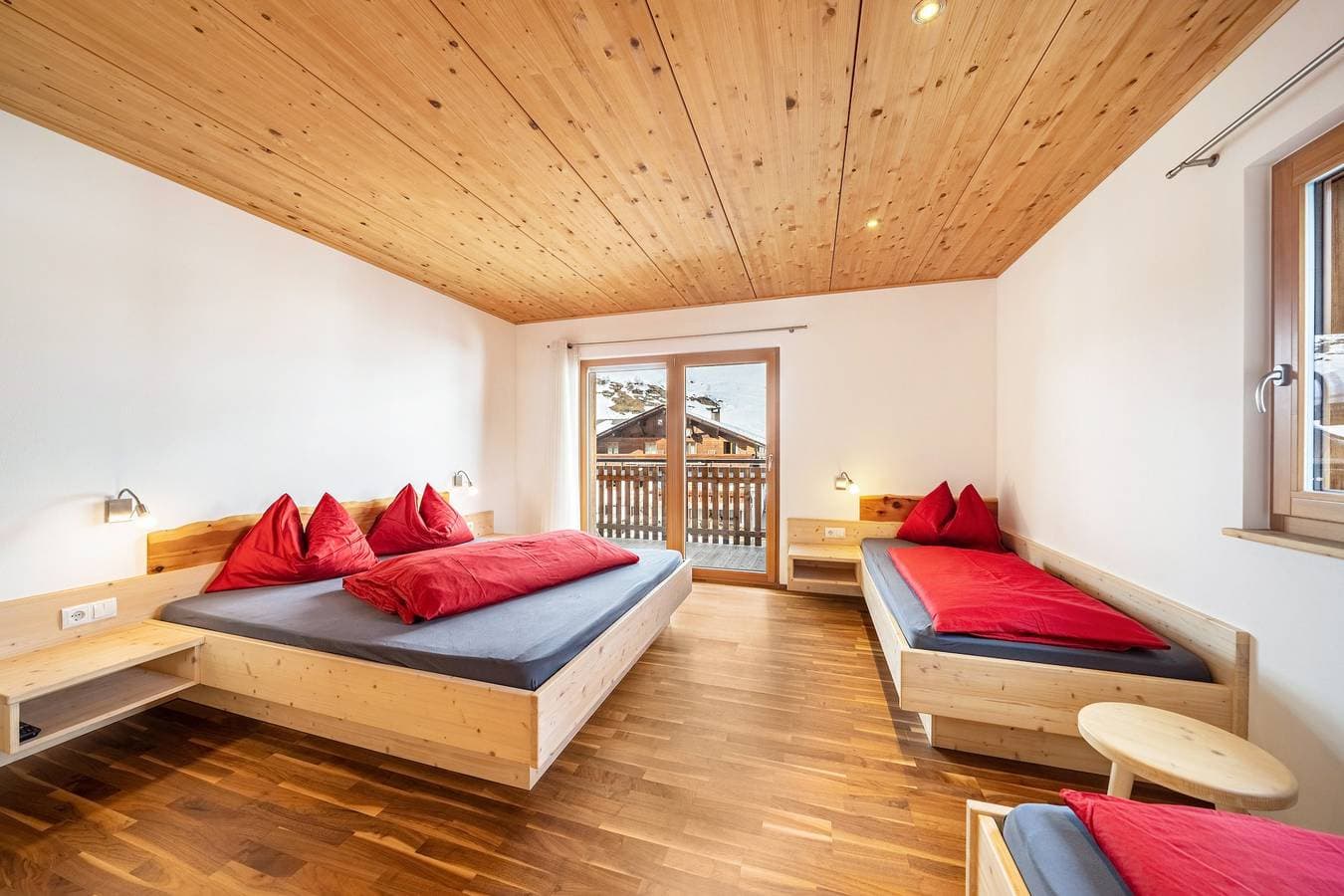 Foto 7 von 21: Ferienwohnung "Enzian" auf einem Bergbauernhof mit Balkon