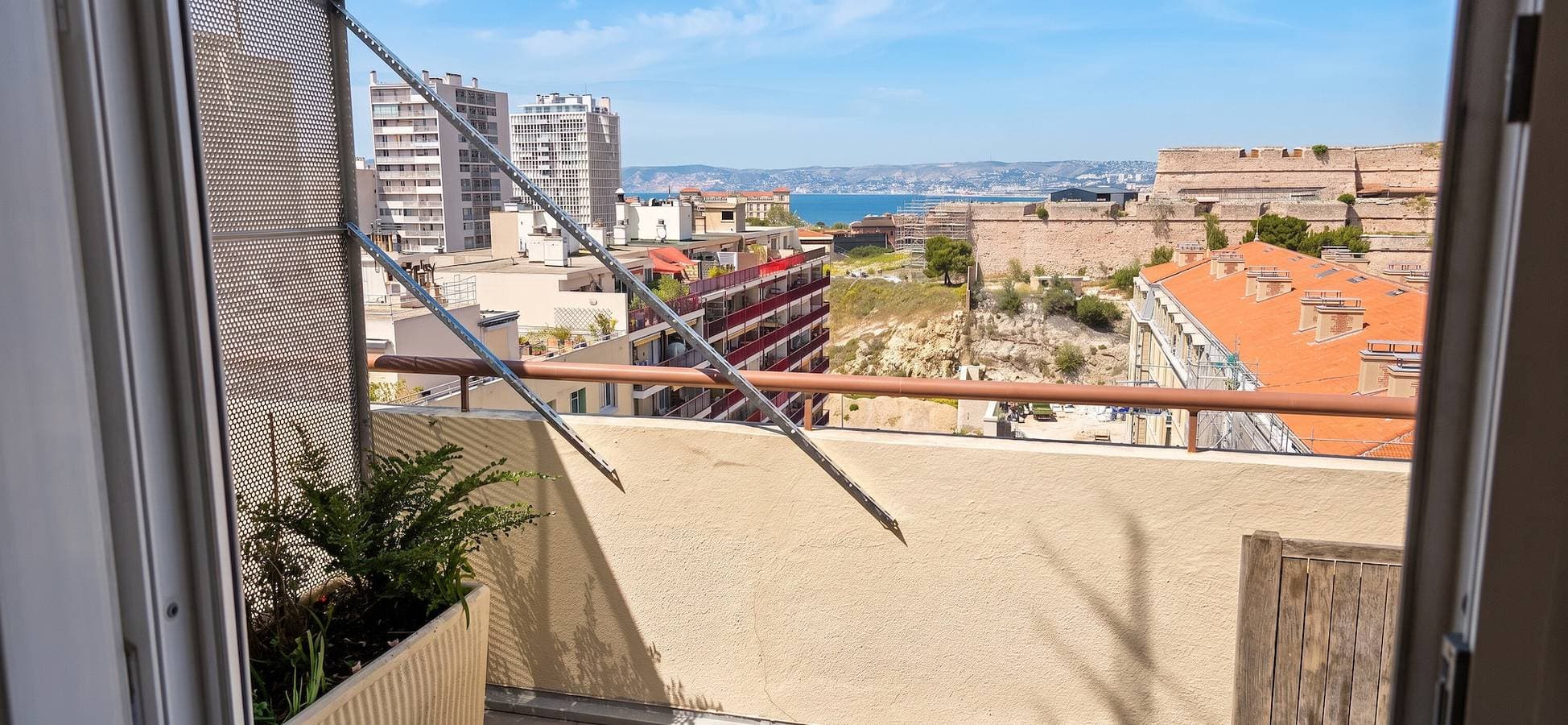 Foto 3 von 41: Charmantes Studio mit Meerblick in Marseille, 25 m²