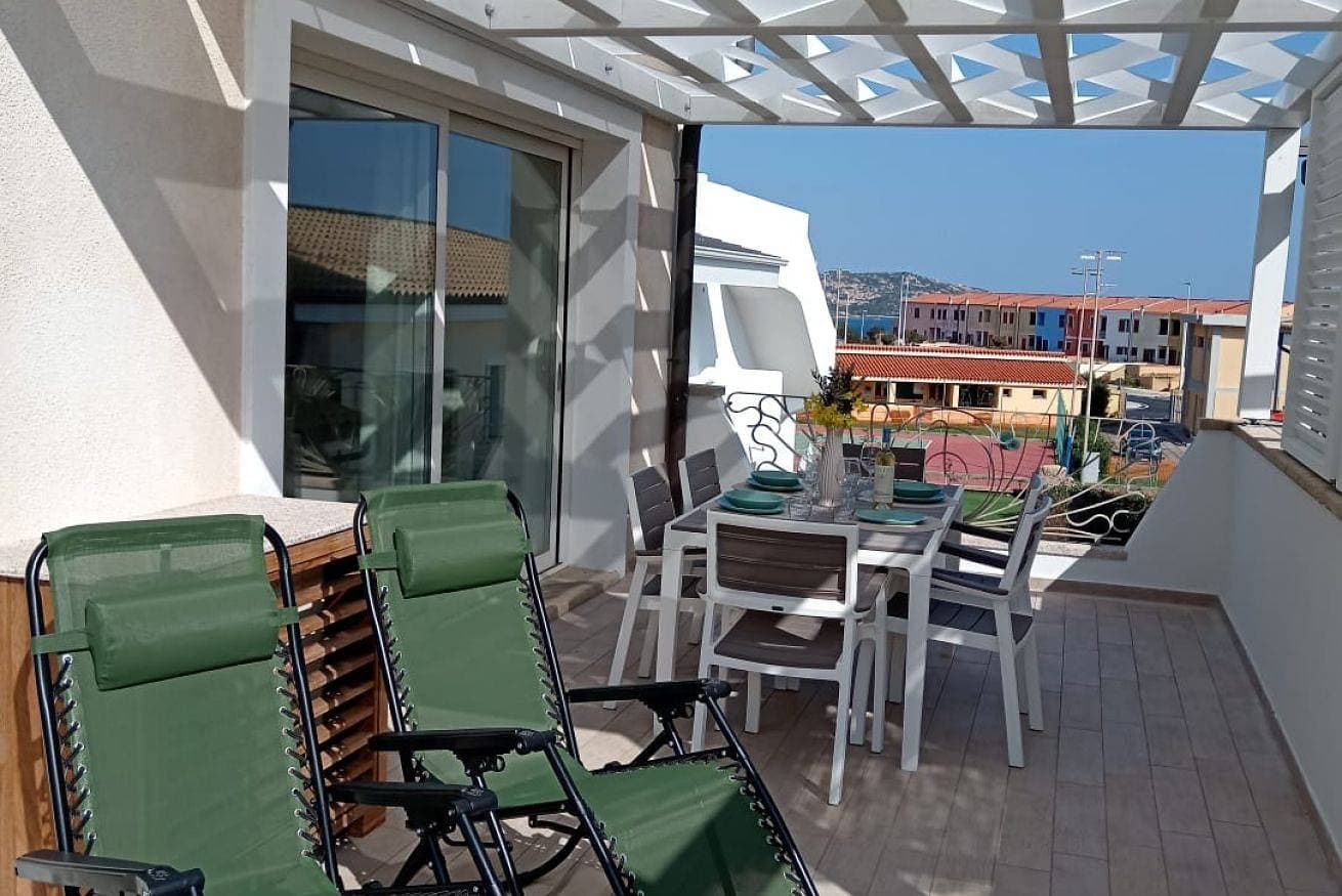 Foto 5 von 45: Ferienwohnung für 4 Personen mit Pool