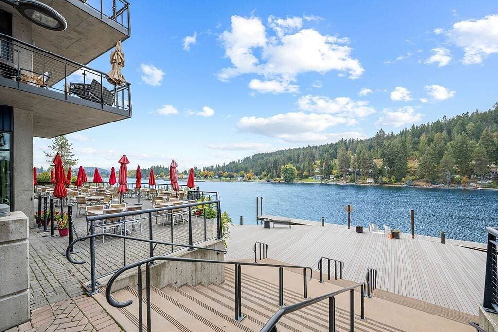 Foto 11 von 27: Schöne Waterfront Condo - Jetzt für Monatsmieten