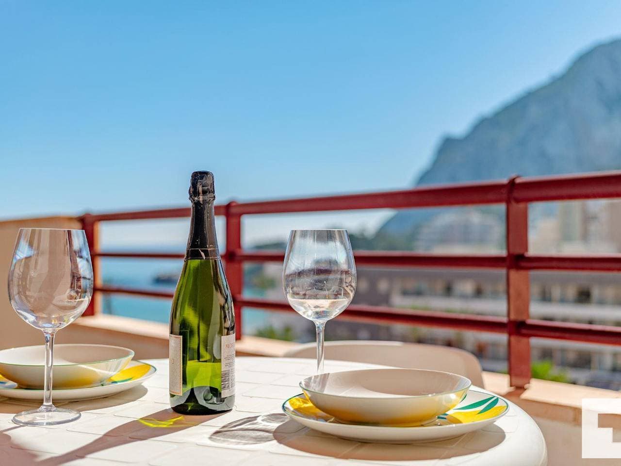 Foto 4 von 36: Komfortable Wohnung mit Pool und Klimaanlage am Meer in Calpe