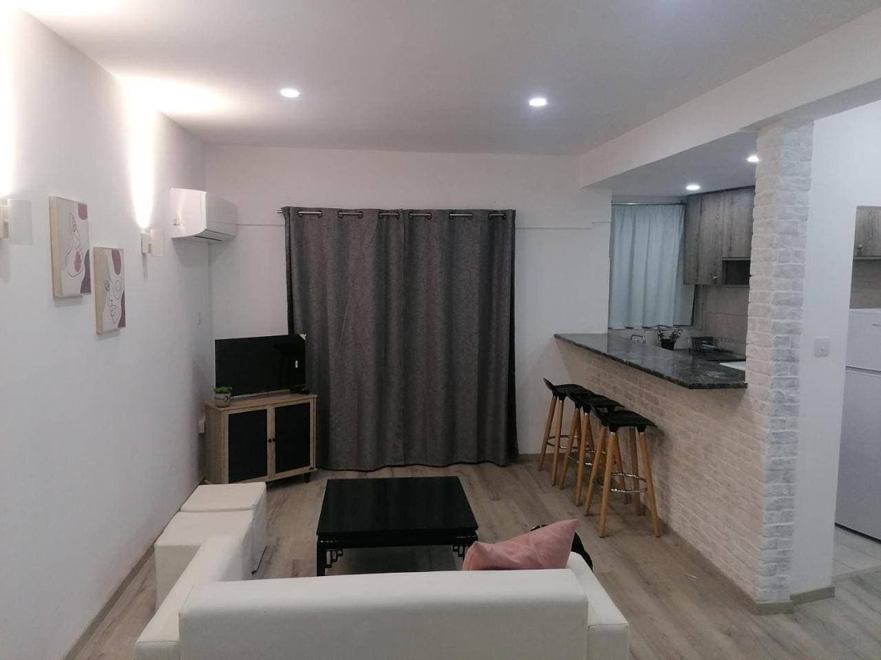 Foto 13 von 18: One-Bedroom Apartment
