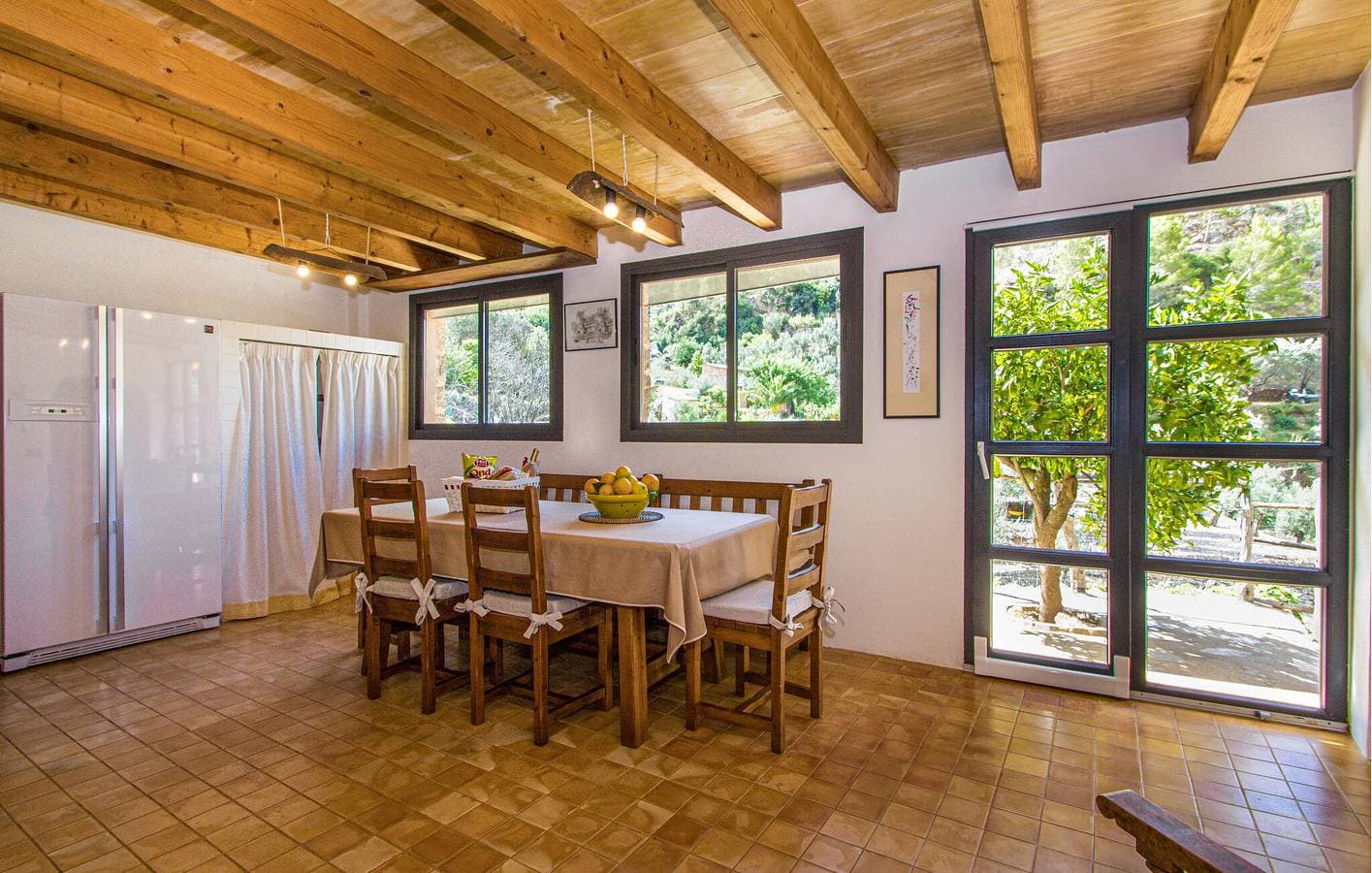 Foto 4 von 28: Gemütliche Ferienwohnung mit Pool und Terrasse in der Nähe von Fornalutx