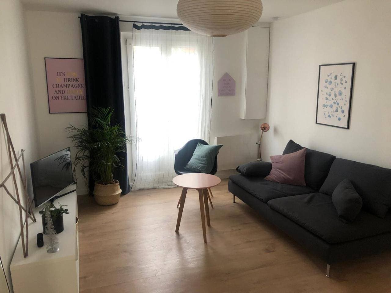 Foto 7 von 52: One-Bedroom Apartment