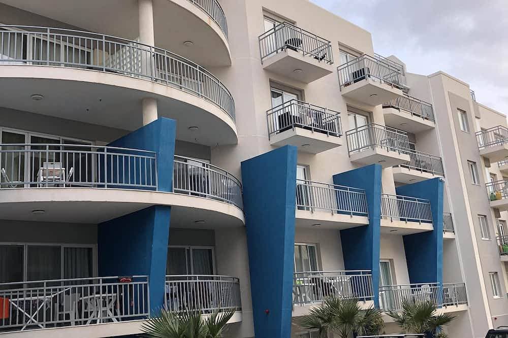 Foto 9 von 30: Azure Cottage: Schöne, moderne 3-Zimmer-Wohnung mit Gemeinschaftspool