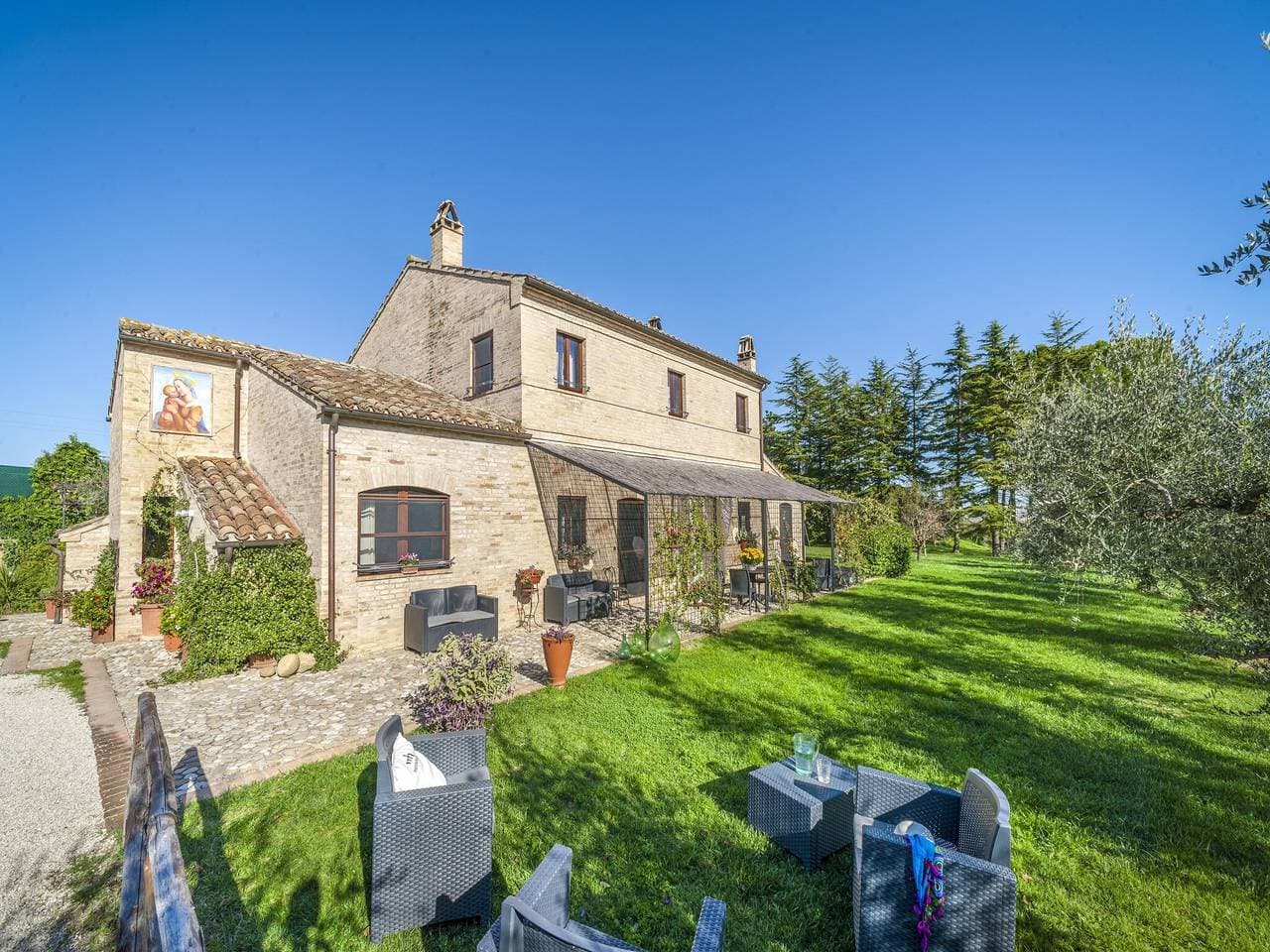 Foto 8 von 32: Ferienhaus in Fermo nahe Porto San Giorgio