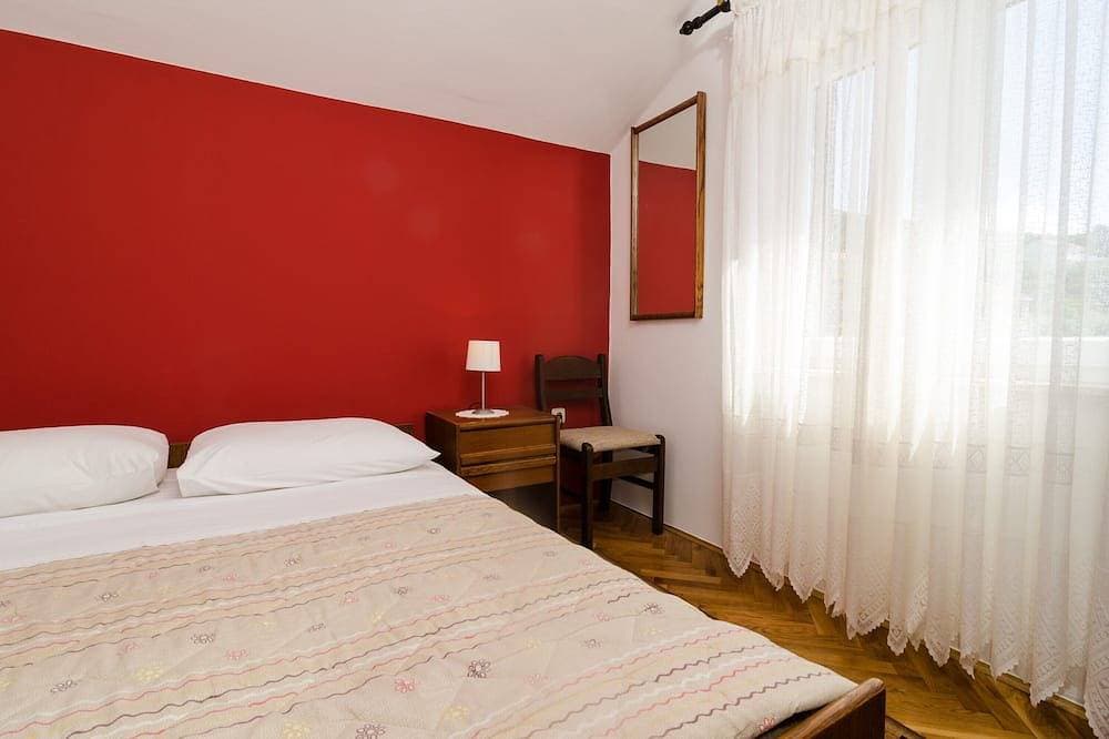 Foto 3 von 15: Guesthouse Moretic - Doppelzimmer mit Gartenblick 1