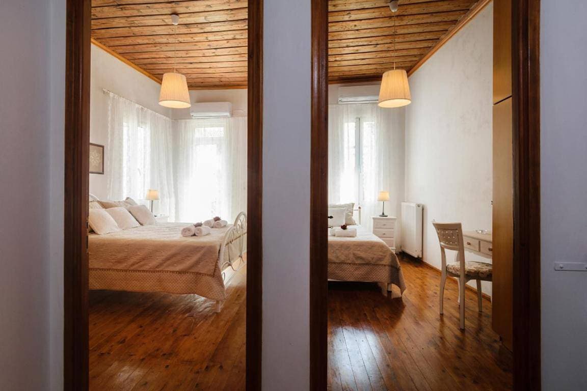 Foto 10 von 81: Three-Bedroom House