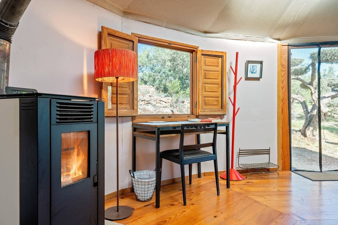 Foto 4 von 38: Finca 'Yurta Mongola Delta Del Ebro' mit Meerblick, Gemeinschaftspool und Wi-Fi