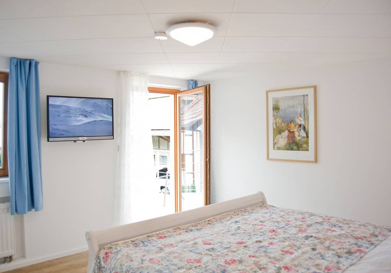 Foto 5 von 31: Ferienhaus 'Kleines Landhaus Bodensee' mit Seeblick, Balkon und WLAN