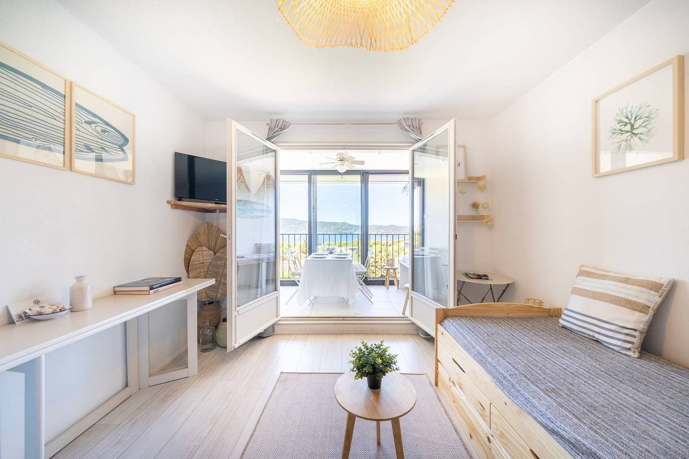Foto 7 von 47: Ferienwohnung für 4 Personen mit Terrasse