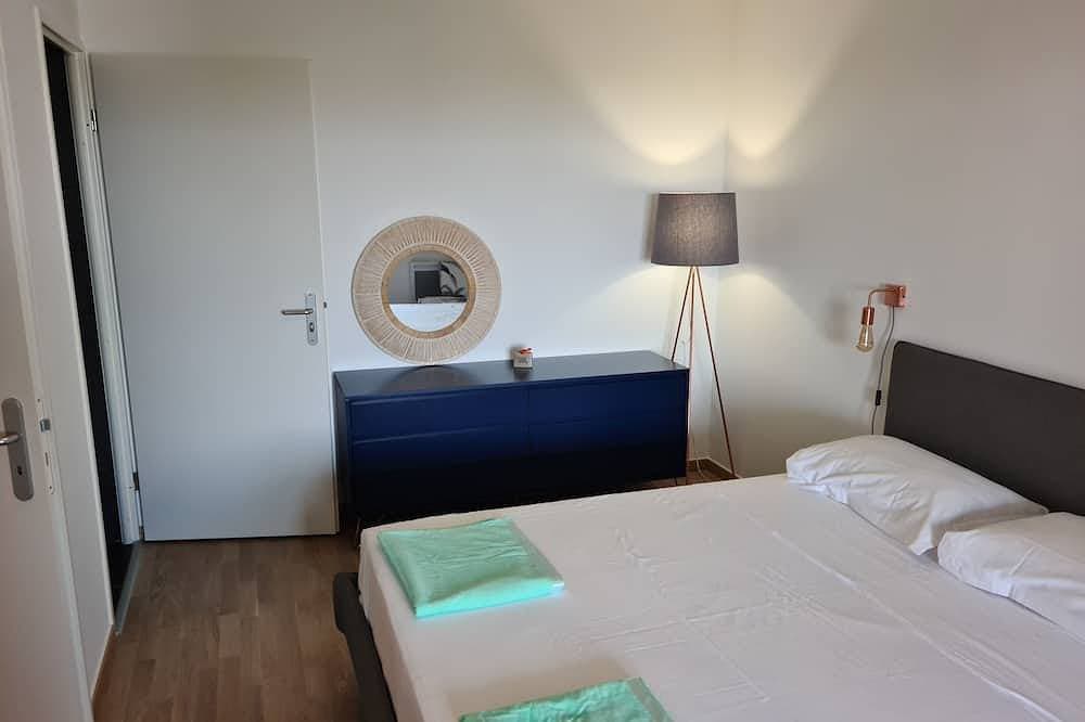 Foto 3 von 12: Prächtiges T2 Parahotelier mit 23m2 südlich ausgerichteter Terrasse und Meerblick