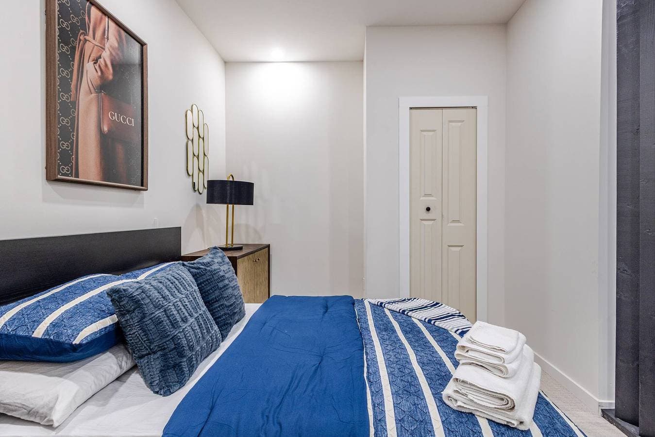 Foto 13 von 21: Gemütliche Luxussuite mit privatem Kino
