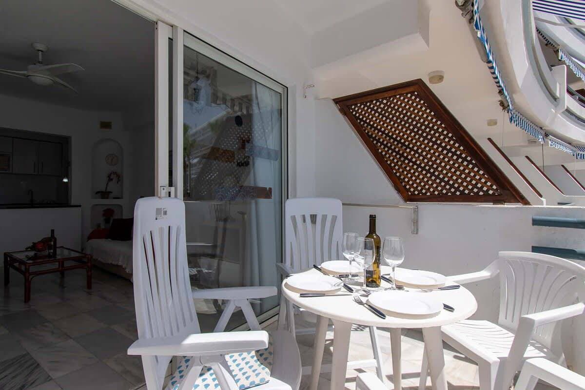 Foto 12 von 37: Ferienwohnung für 4 Personen mit Pool