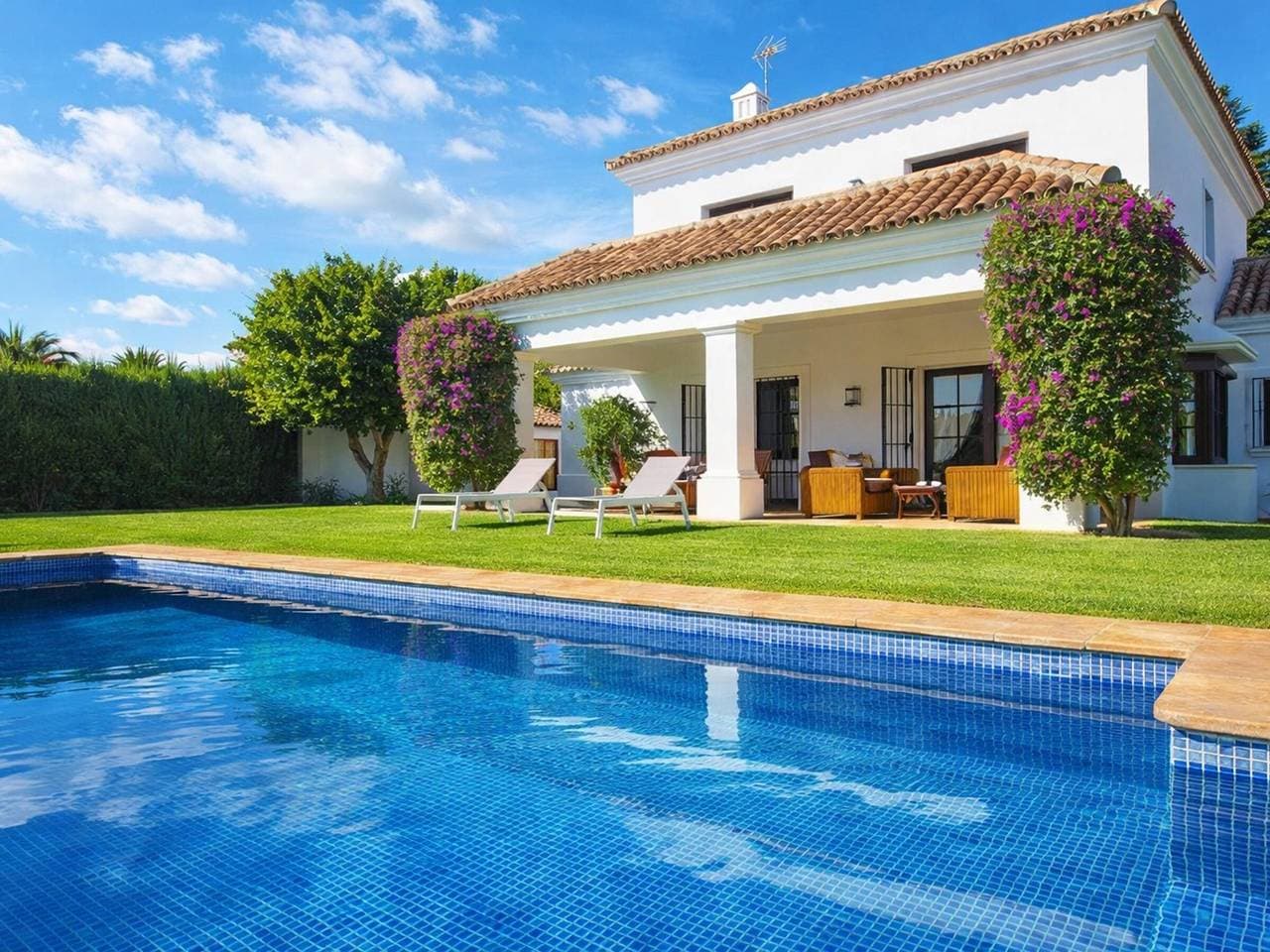 Mediterrane Villa in Estepona, 50m vom Strand 1