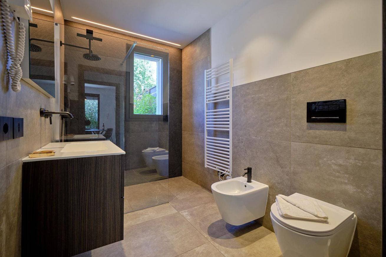 Foto 9 von 9: ApartmentsGarda - Zweizimmerwohnung B2 - Aurora Deluxe